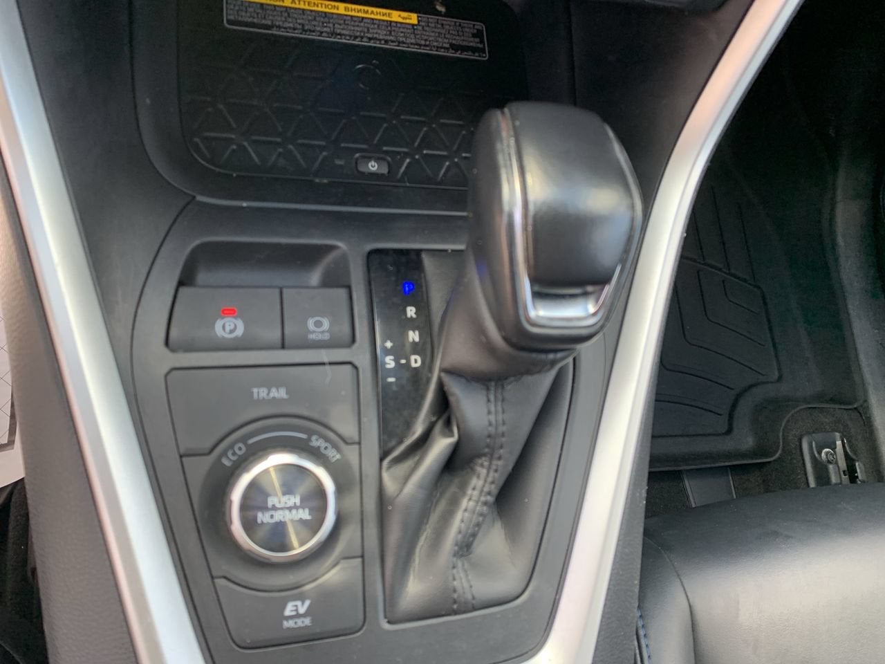 2020 Toyota RAV4 XSE