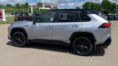 2020 Toyota RAV4 XSE