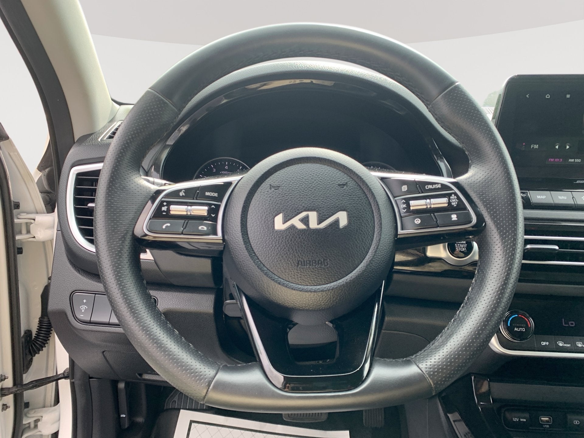 2023 Kia Seltos SX