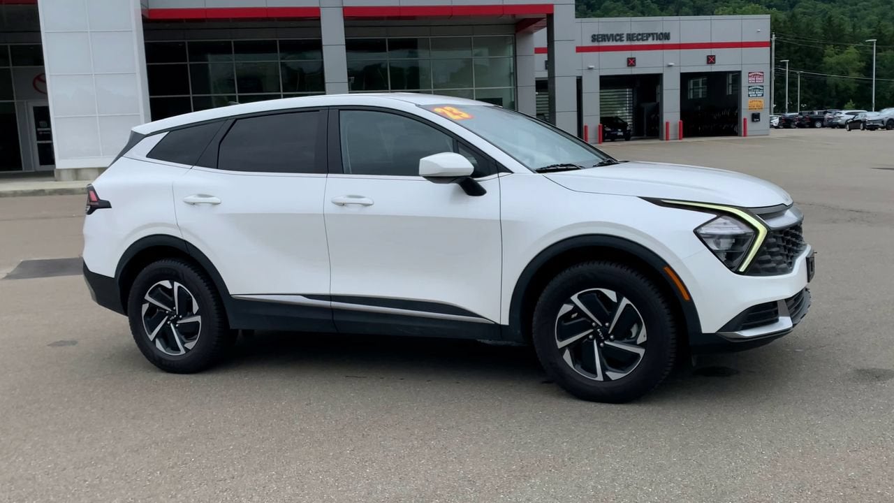 2023 Kia Sportage Hybrid LX