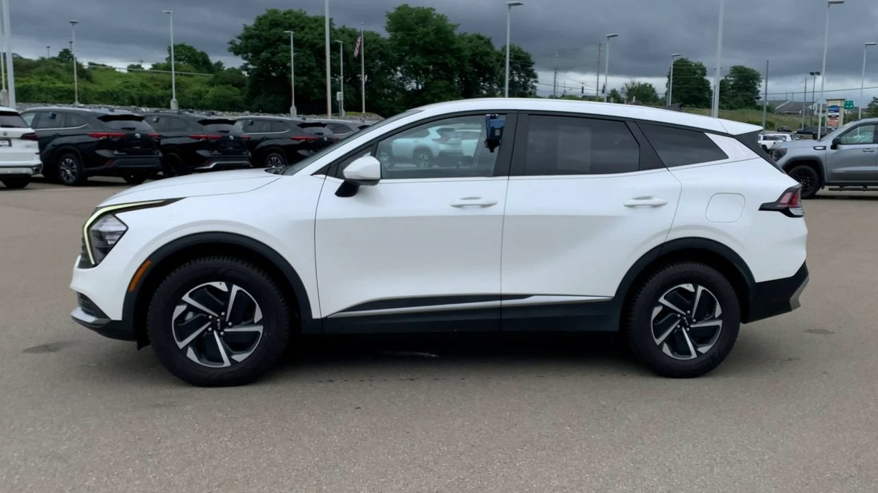 2023 Kia Sportage Hybrid LX