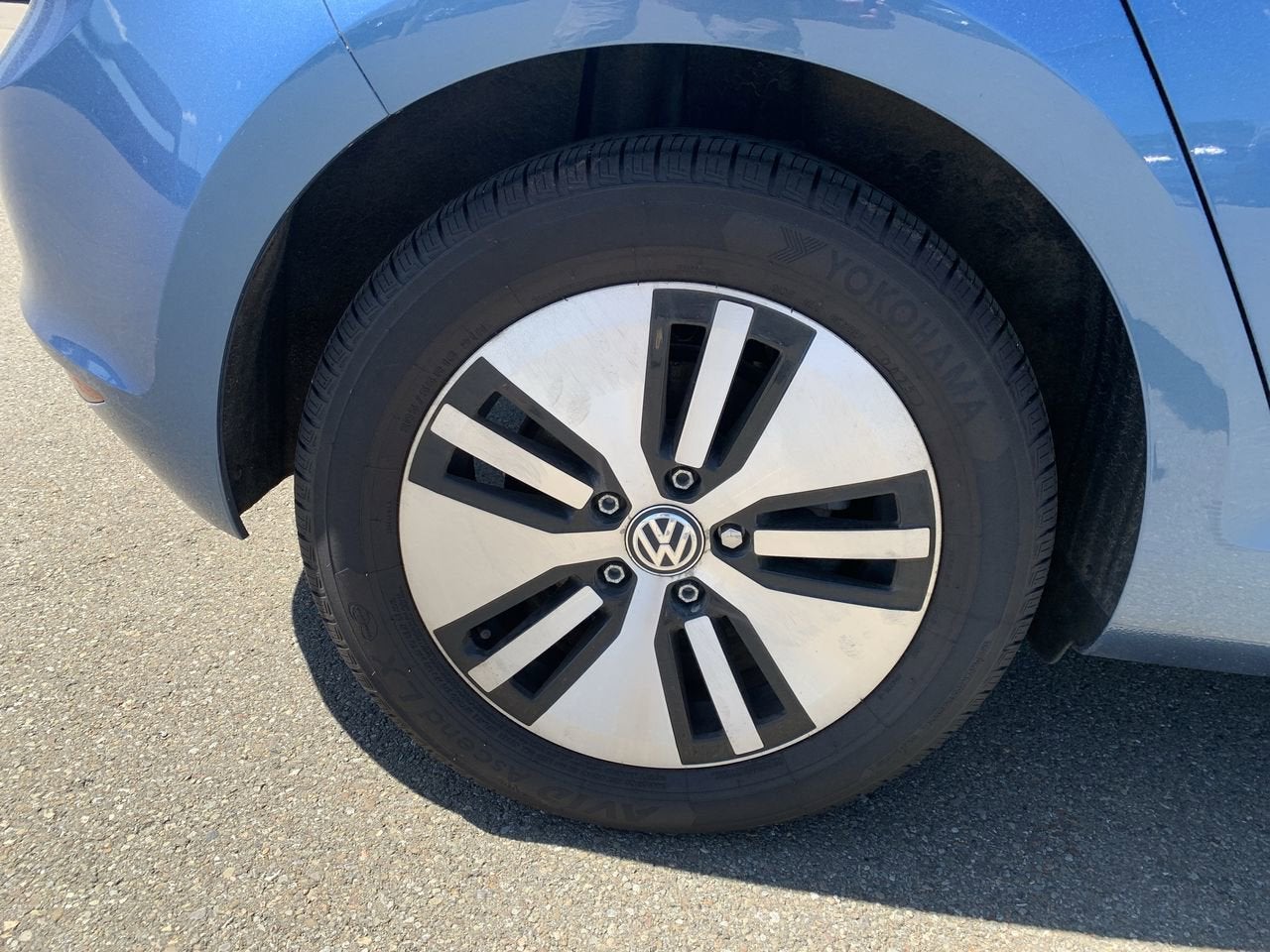 2015 Volkswagen e-Golf SEL Premium