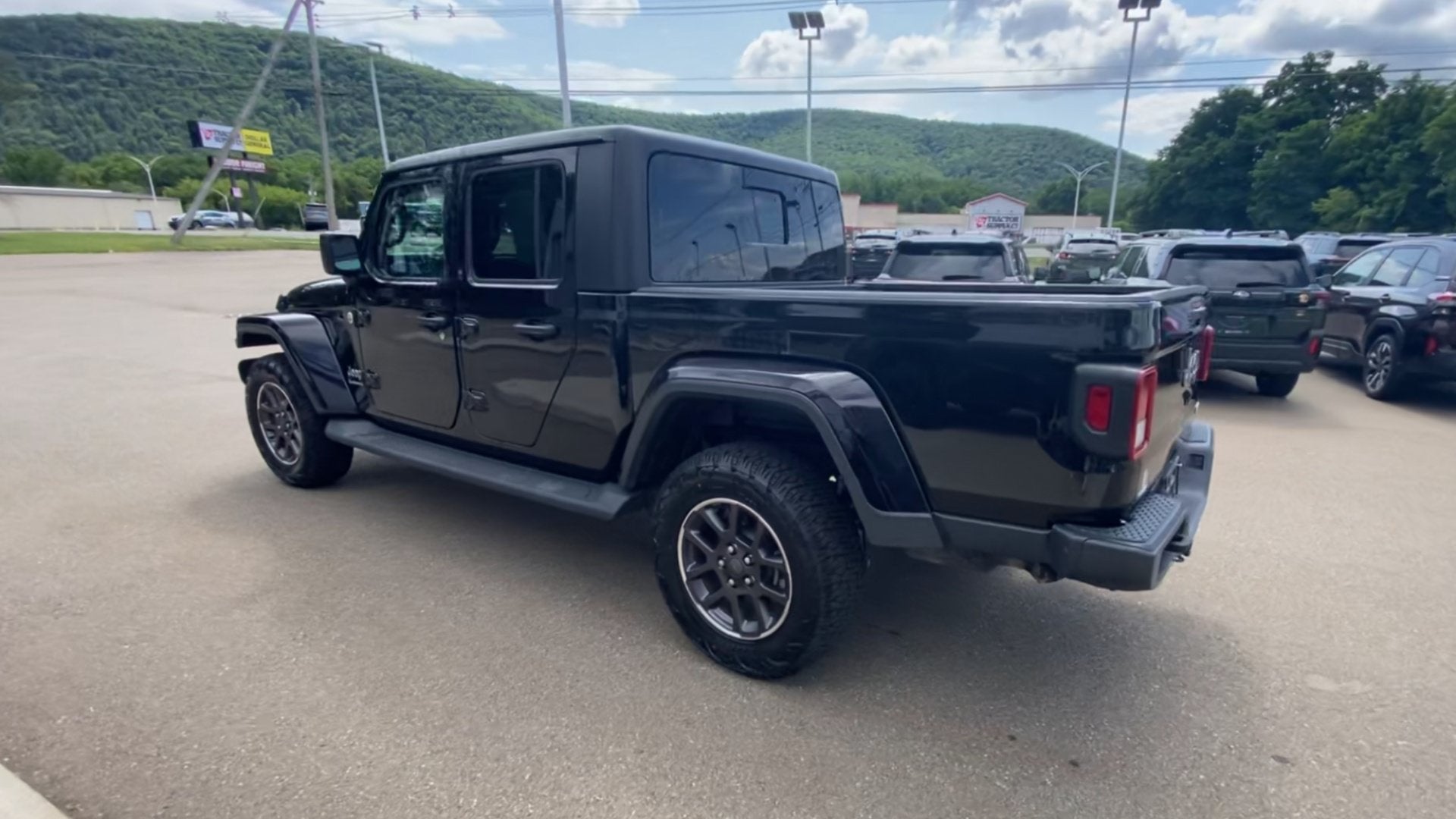 2020 Jeep Gladiator Overland
