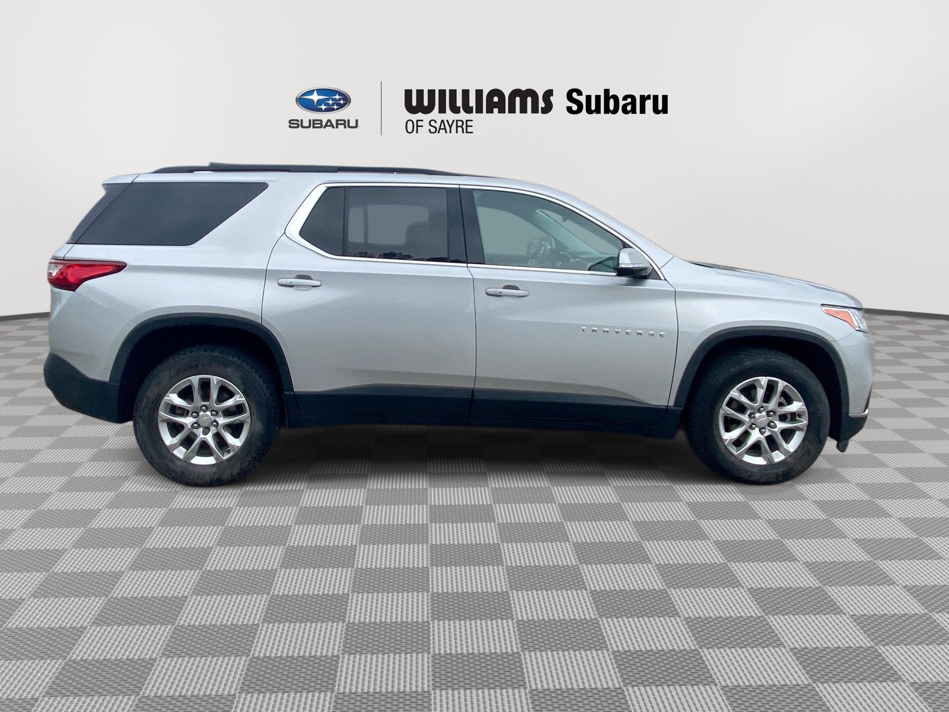 2019 Chevrolet Traverse LT Cloth