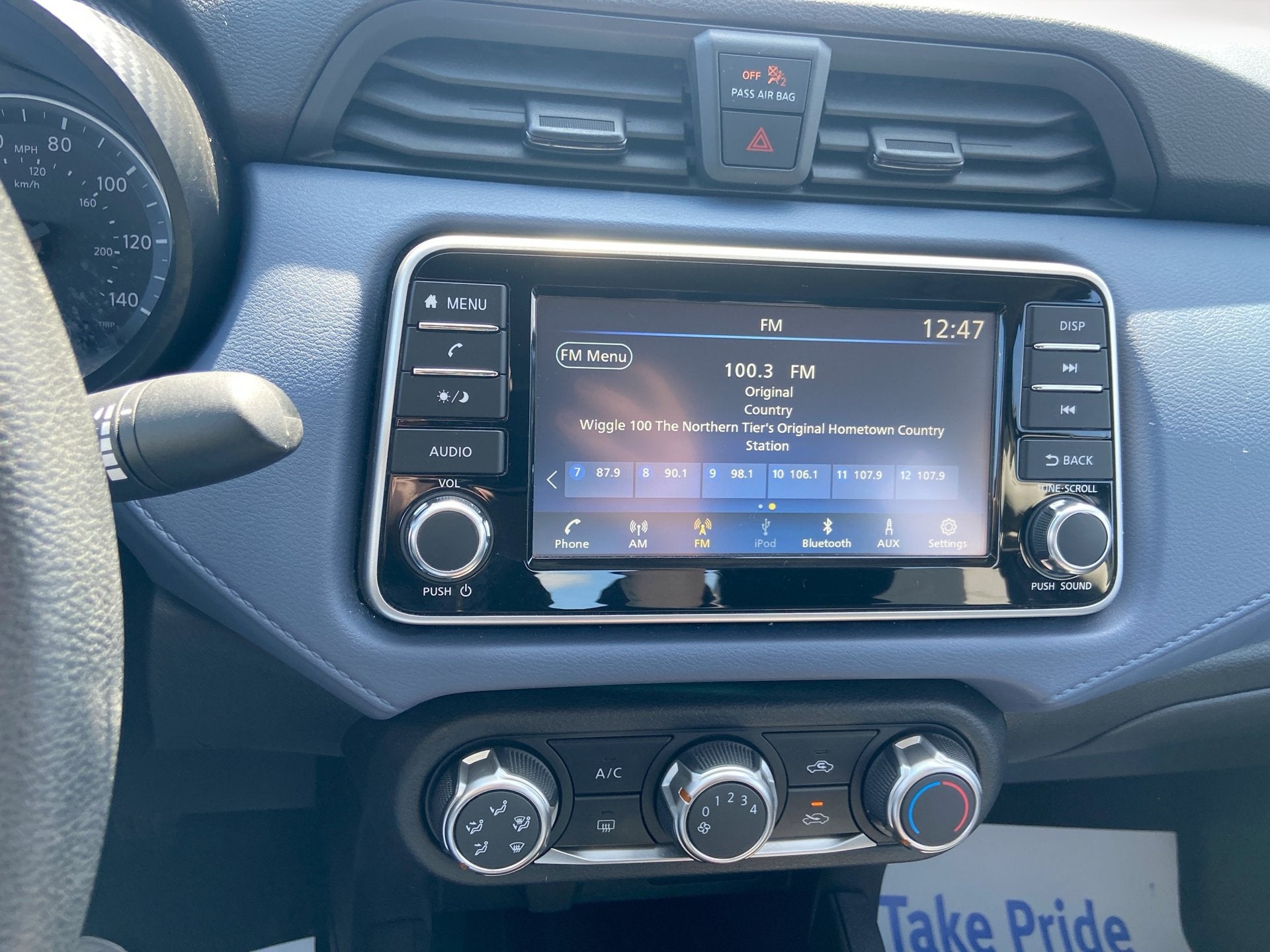 2024 Nissan Versa SV
