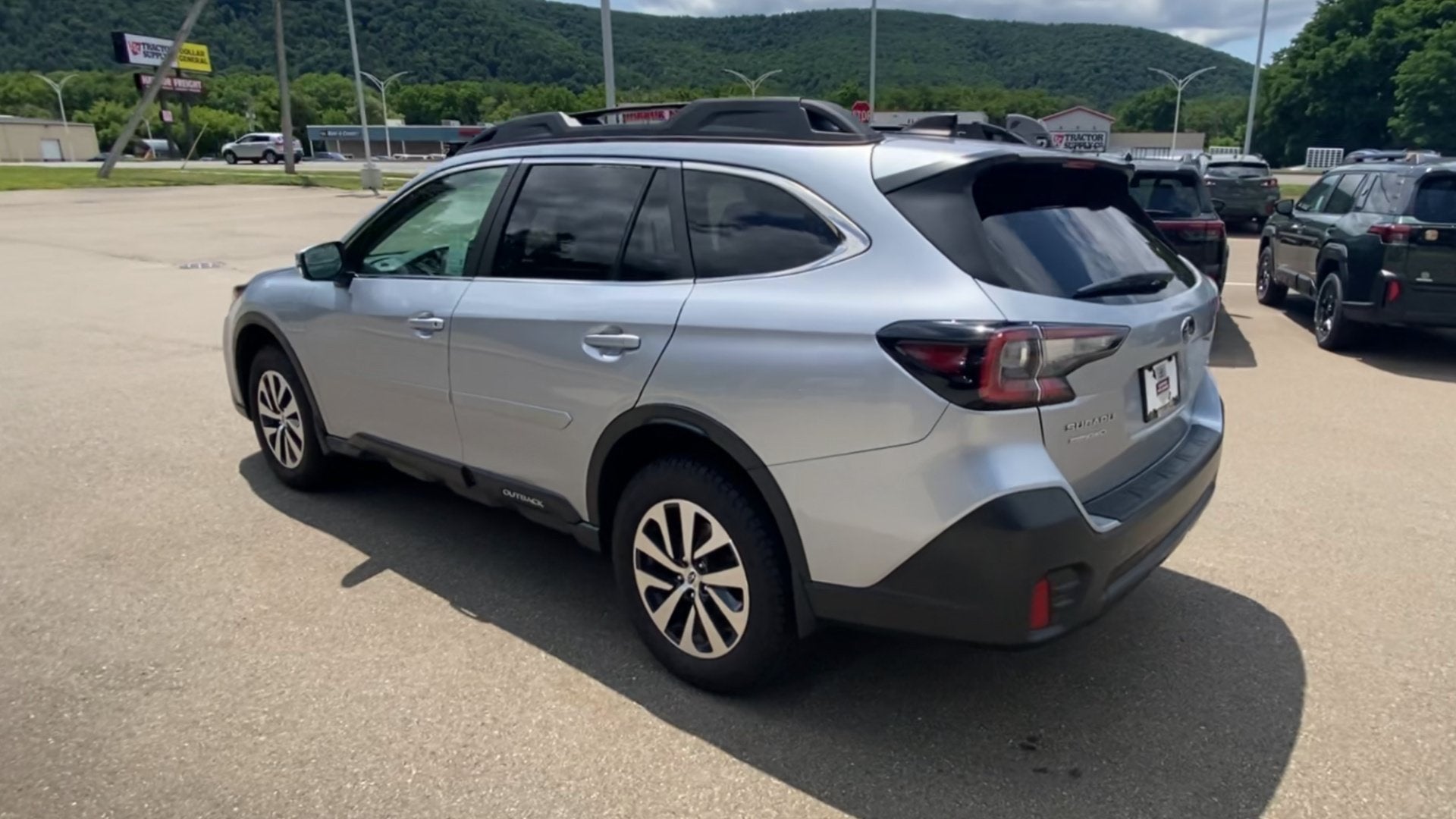 2021 Subaru Outback Premium