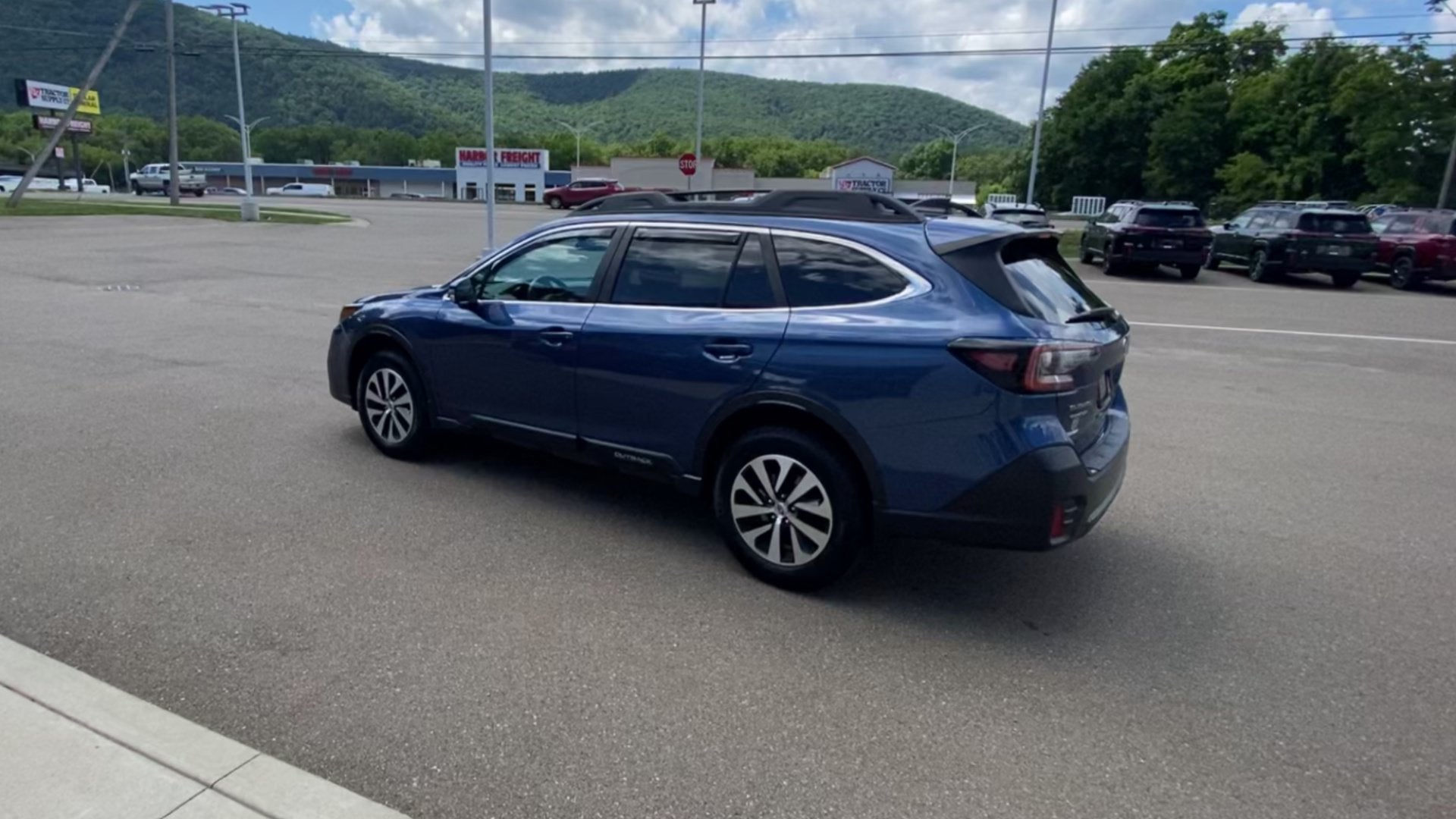 2021 Subaru Outback Premium