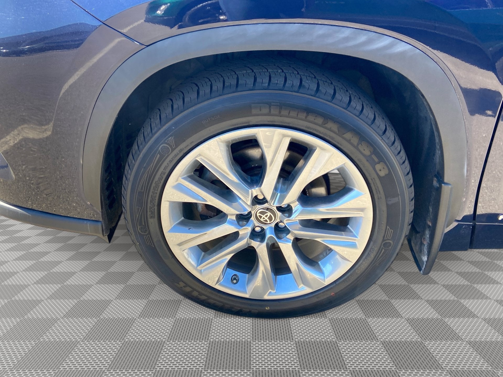 2023 Toyota Highlander Hybrid Limited