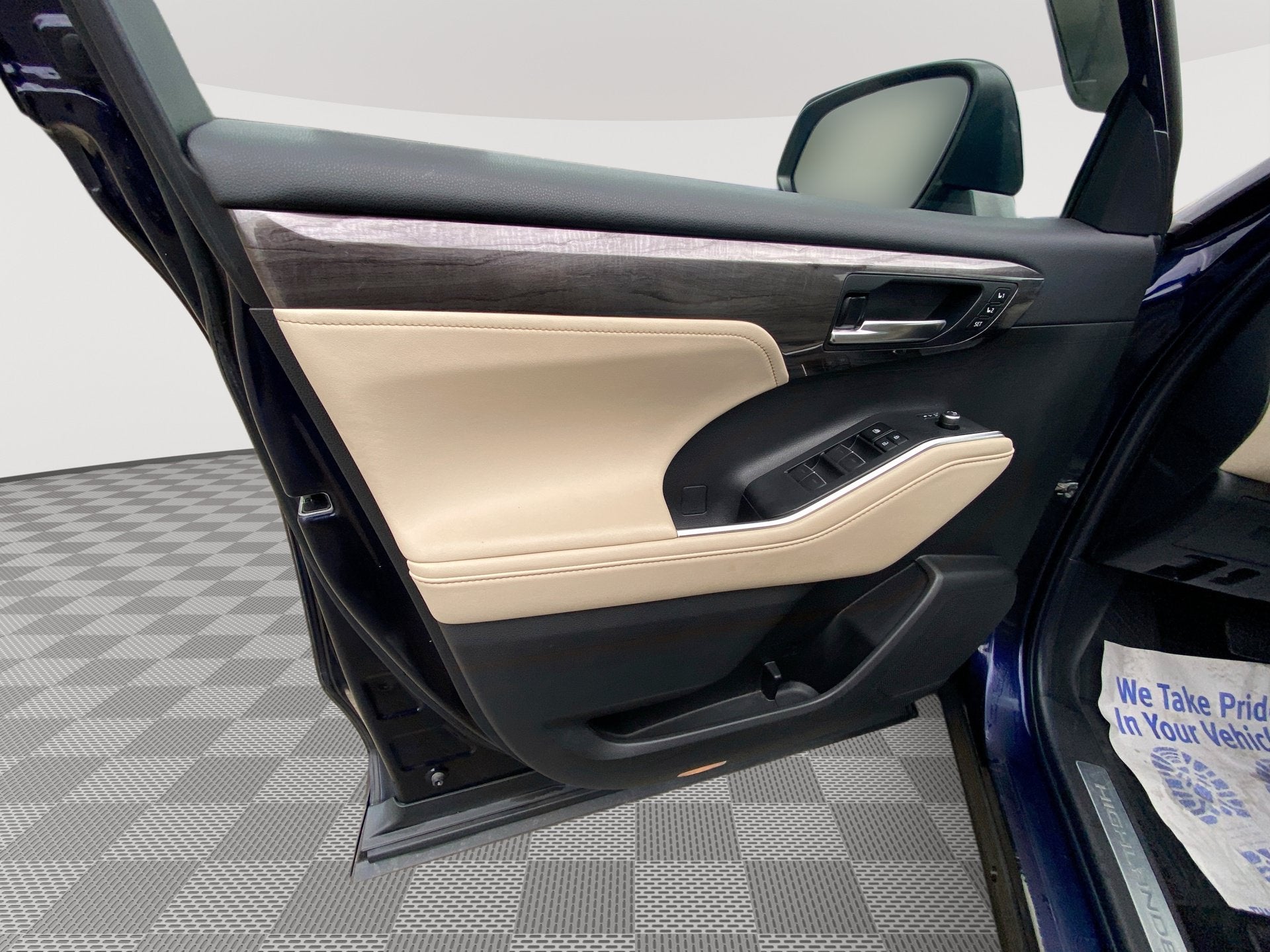 2023 Toyota Highlander Hybrid Limited
