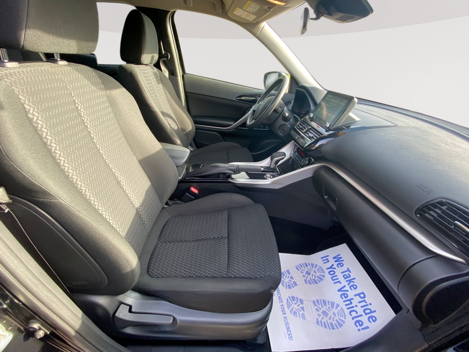 2024 Mitsubishi Eclipse Cross LE