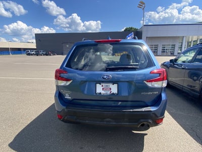 2022 Subaru Forester Base