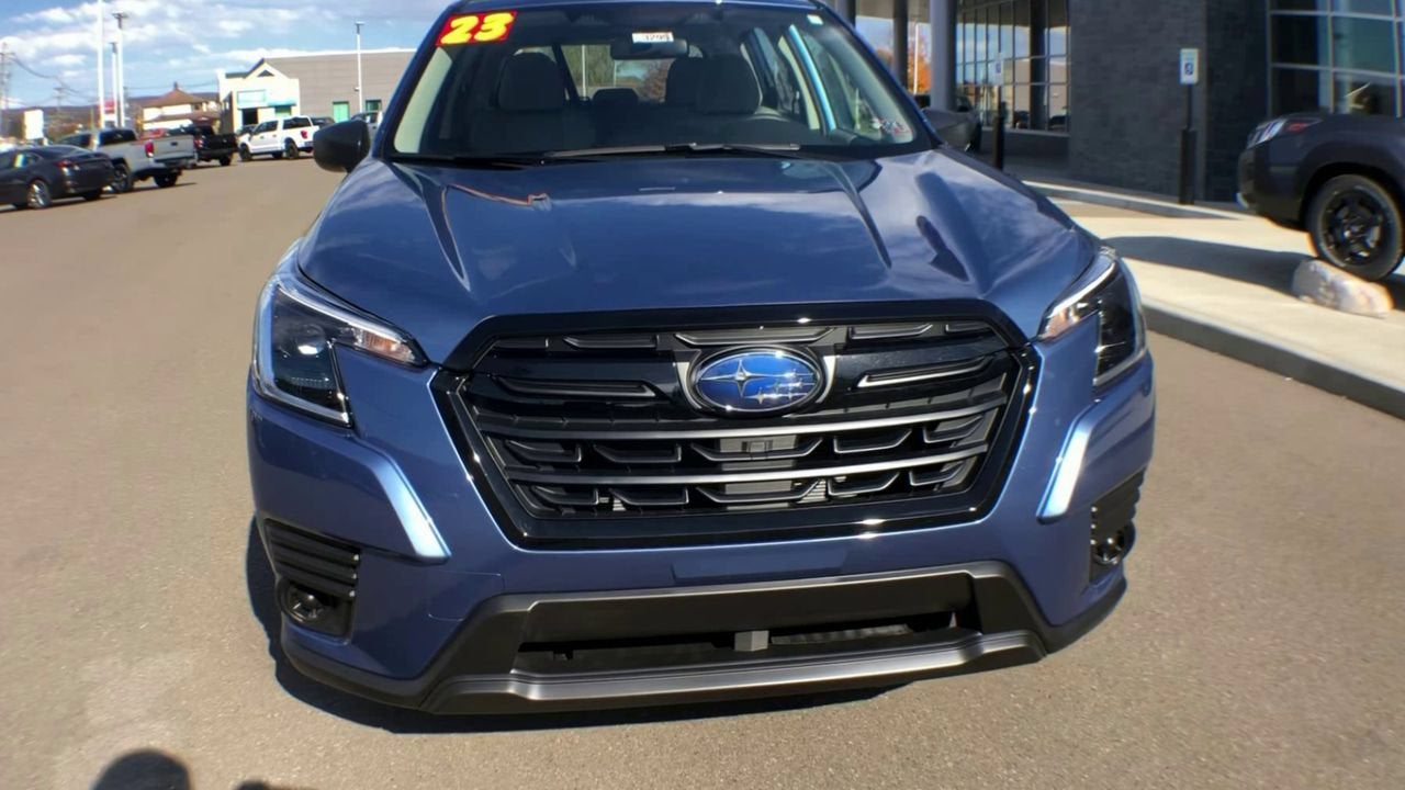 2023 Subaru Forester Base