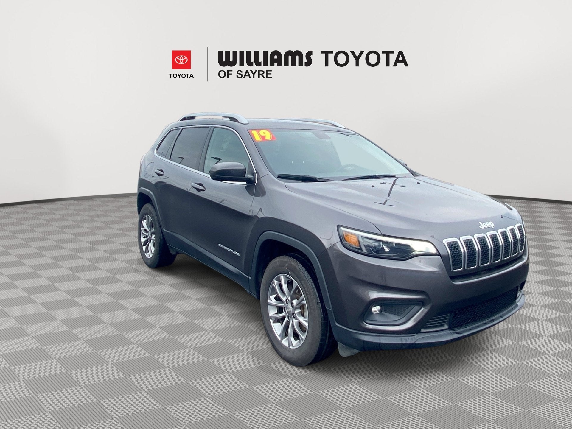 2019 Jeep Cherokee Latitude Plus
