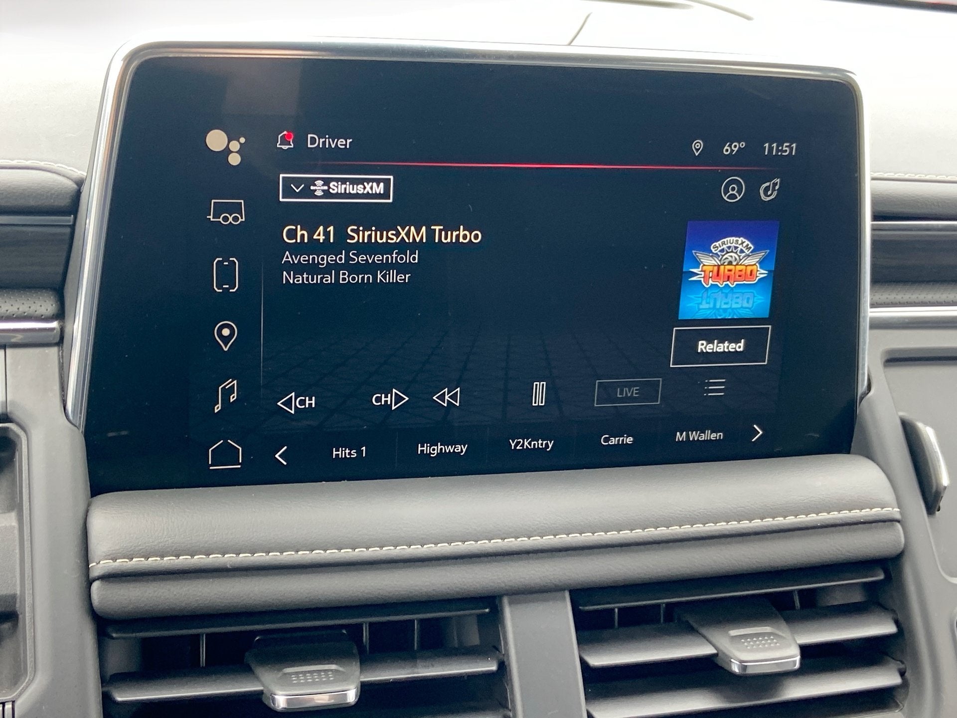 2022 GMC Yukon SLT