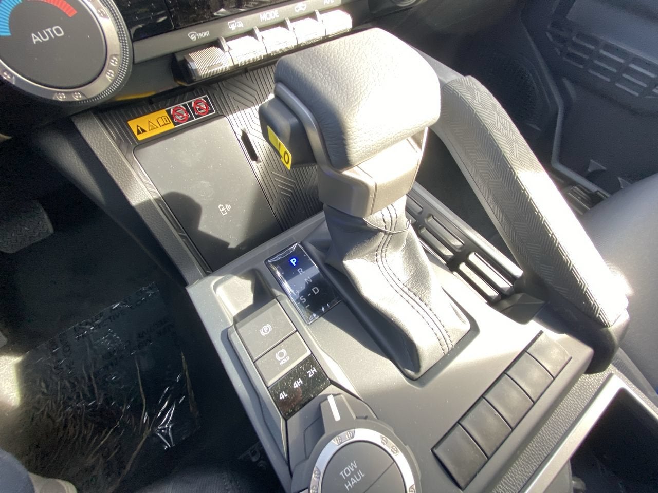 2024 Toyota Tacoma 4WD SR5
