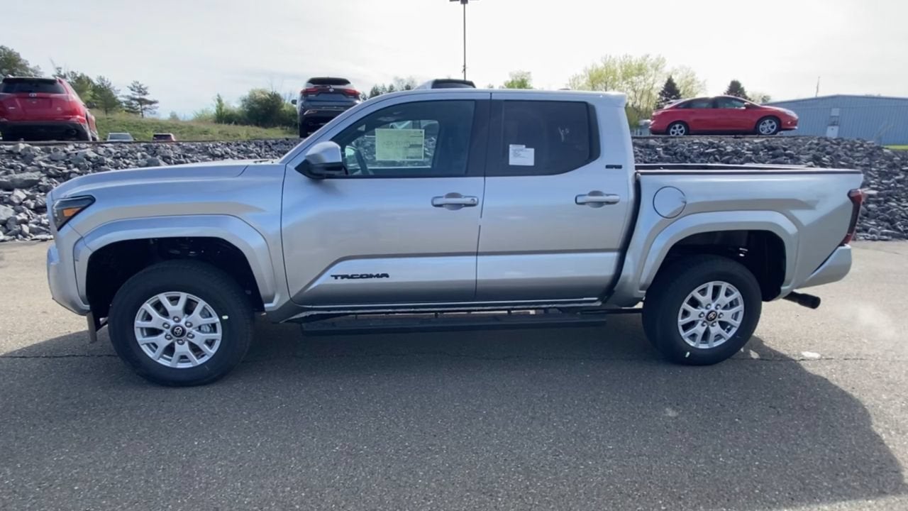 2024 Toyota Tacoma 4WD SR5