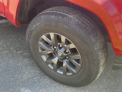 2023 Toyota Tacoma 4WD SR5