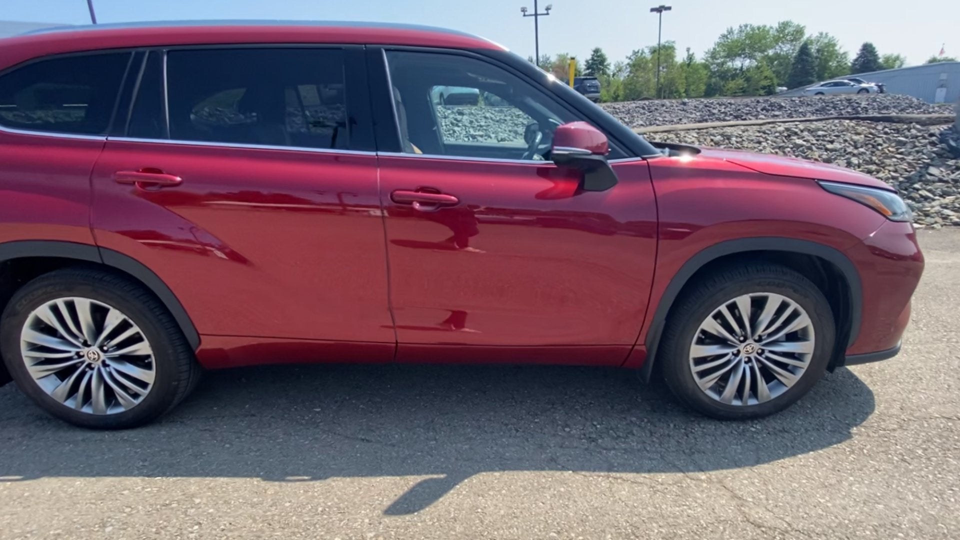 2022 Toyota Highlander Platinum