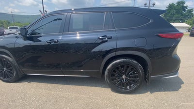 2023 Toyota Highlander XSE