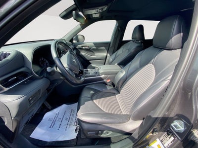 2021 Toyota Highlander XSE