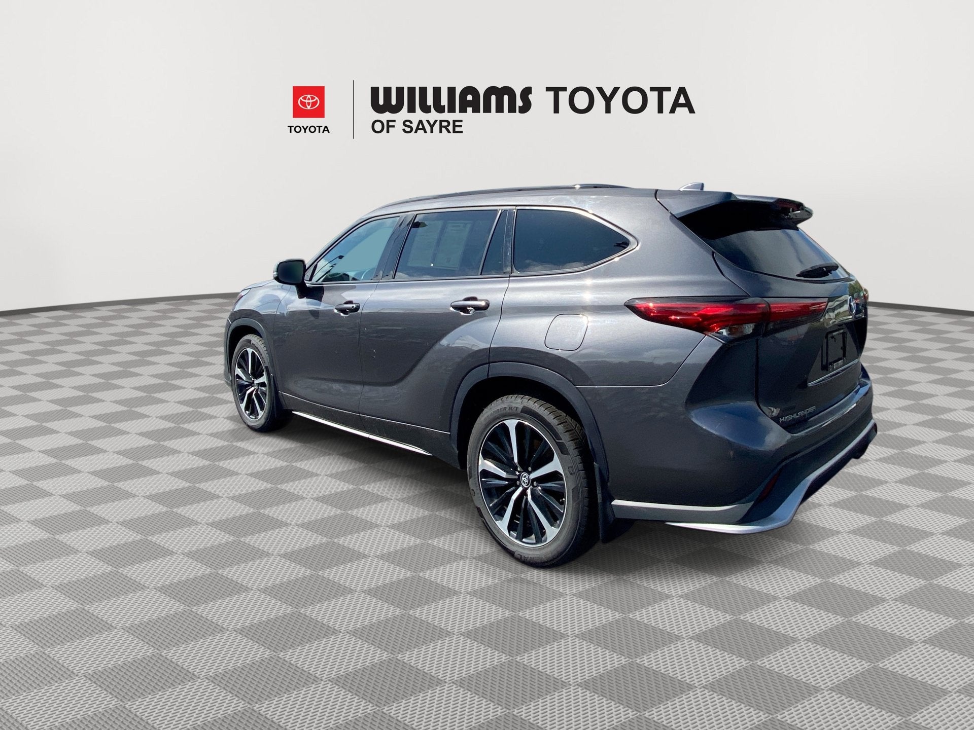 2021 Toyota Highlander XSE