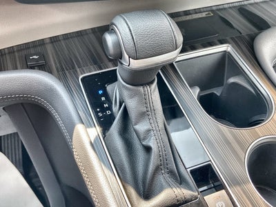 2023 Toyota Sienna Limited