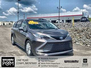 2023 Toyota Sienna Limited