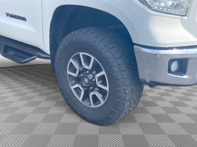 2017 Toyota Tundra 4WD SR5