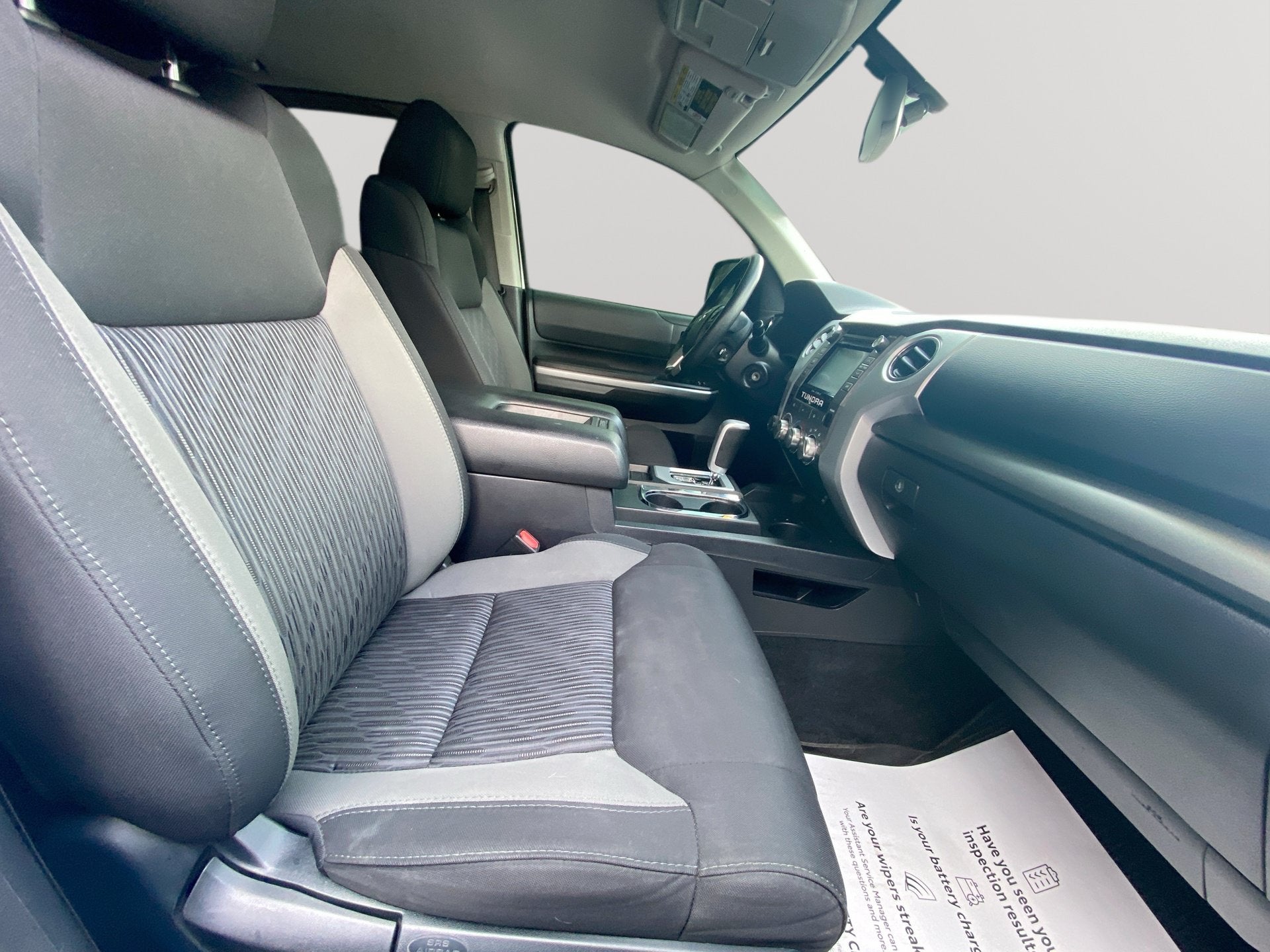 2017 Toyota Tundra 4WD SR5