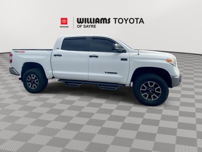 2017 Toyota Tundra 4WD SR5