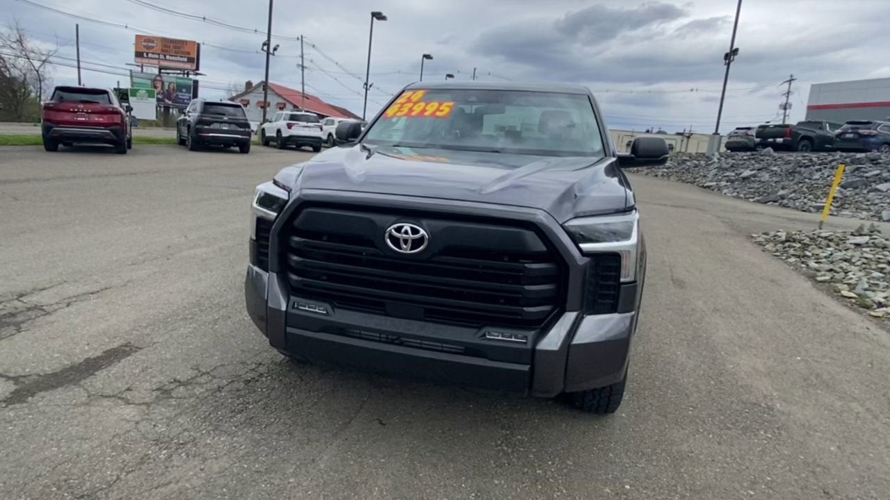 2024 Toyota Tundra 4WD SR5