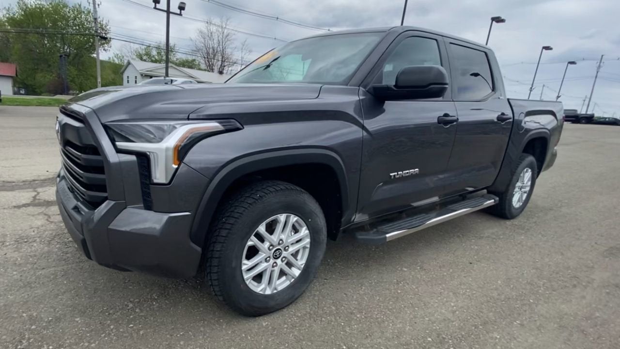2024 Toyota Tundra 4WD SR5