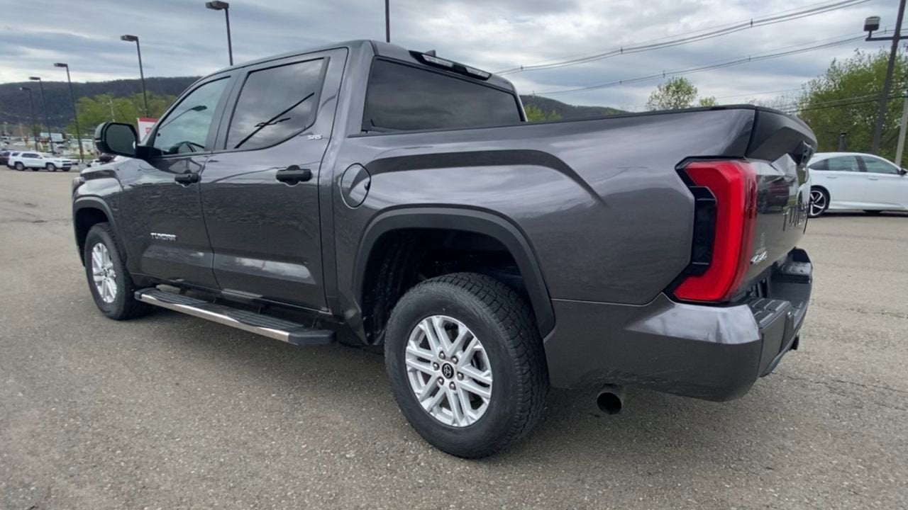 2024 Toyota Tundra 4WD SR5