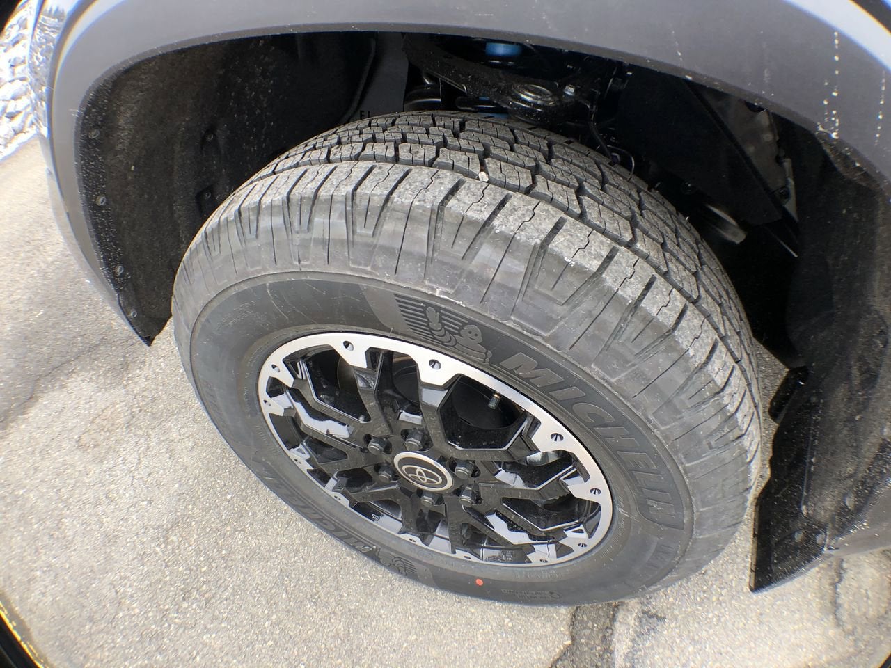 2023 Toyota Tundra 4WD SR5