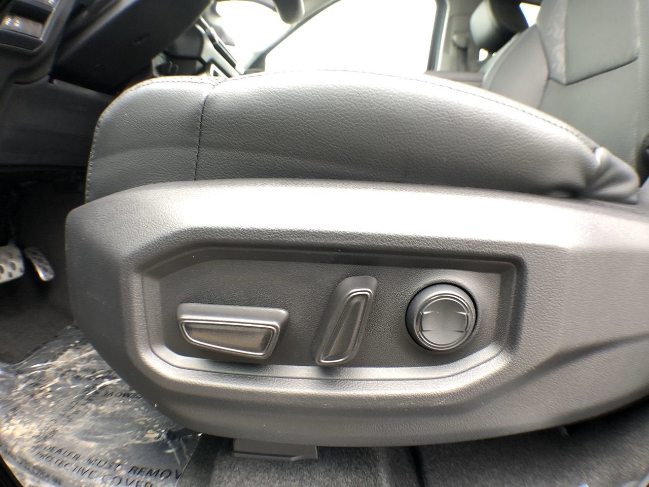 2023 Toyota Tundra 4WD SR5