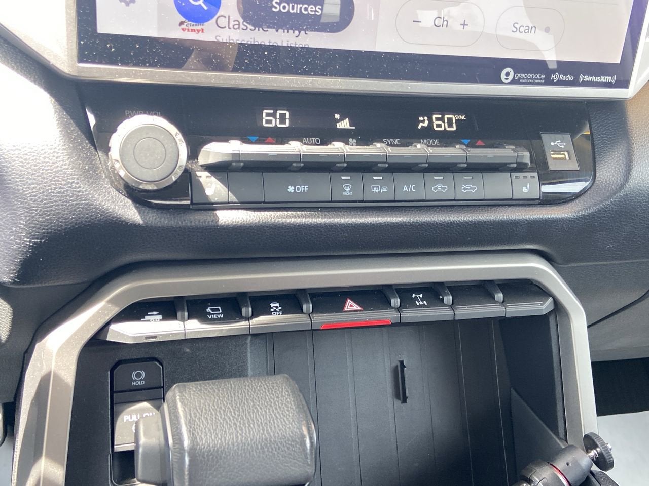 2023 Toyota Tundra 4WD SR5