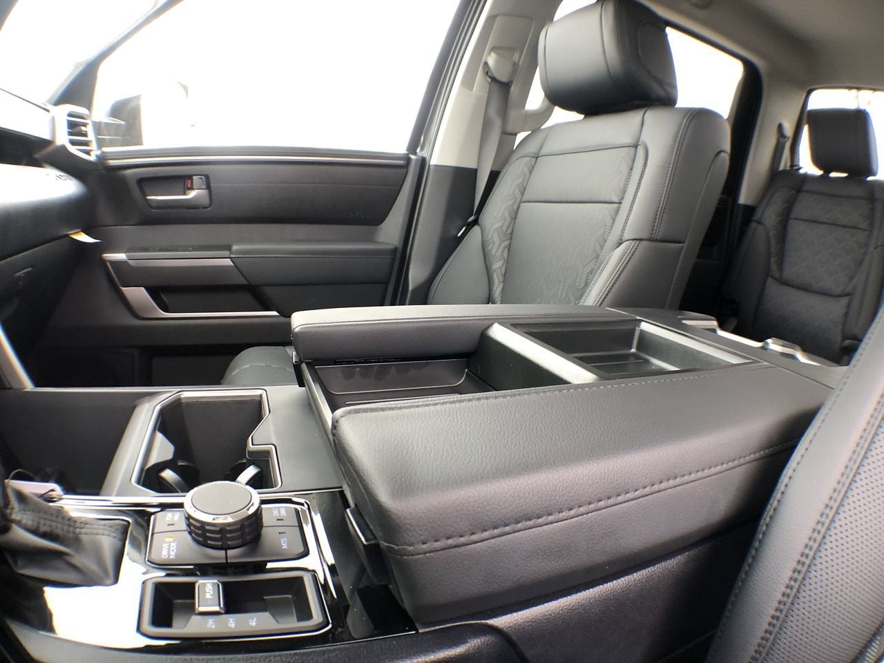 2023 Toyota Tundra 4WD SR5