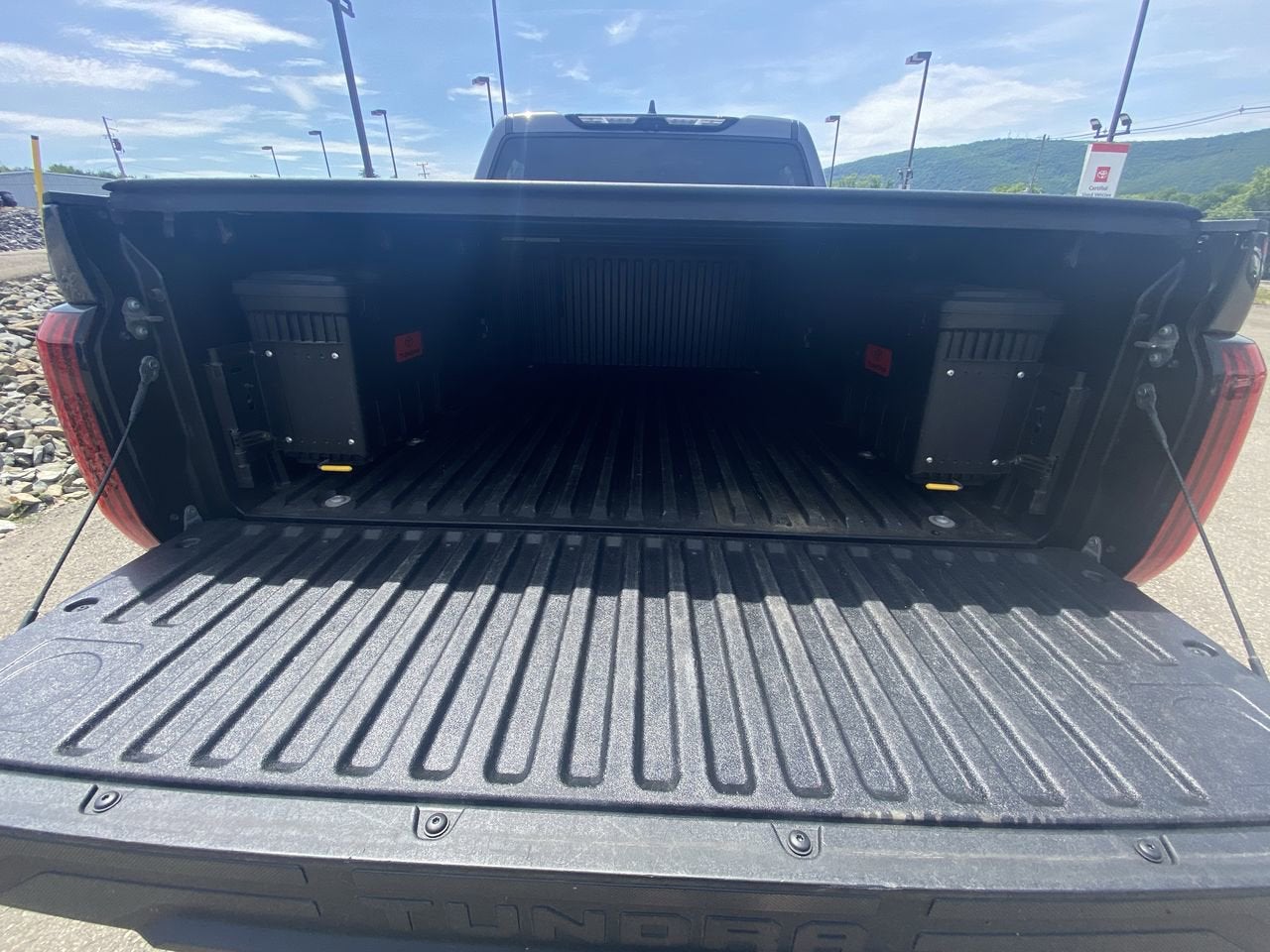 2023 Toyota Tundra 4WD SR5