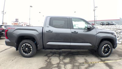 2023 Toyota Tundra 4WD SR5