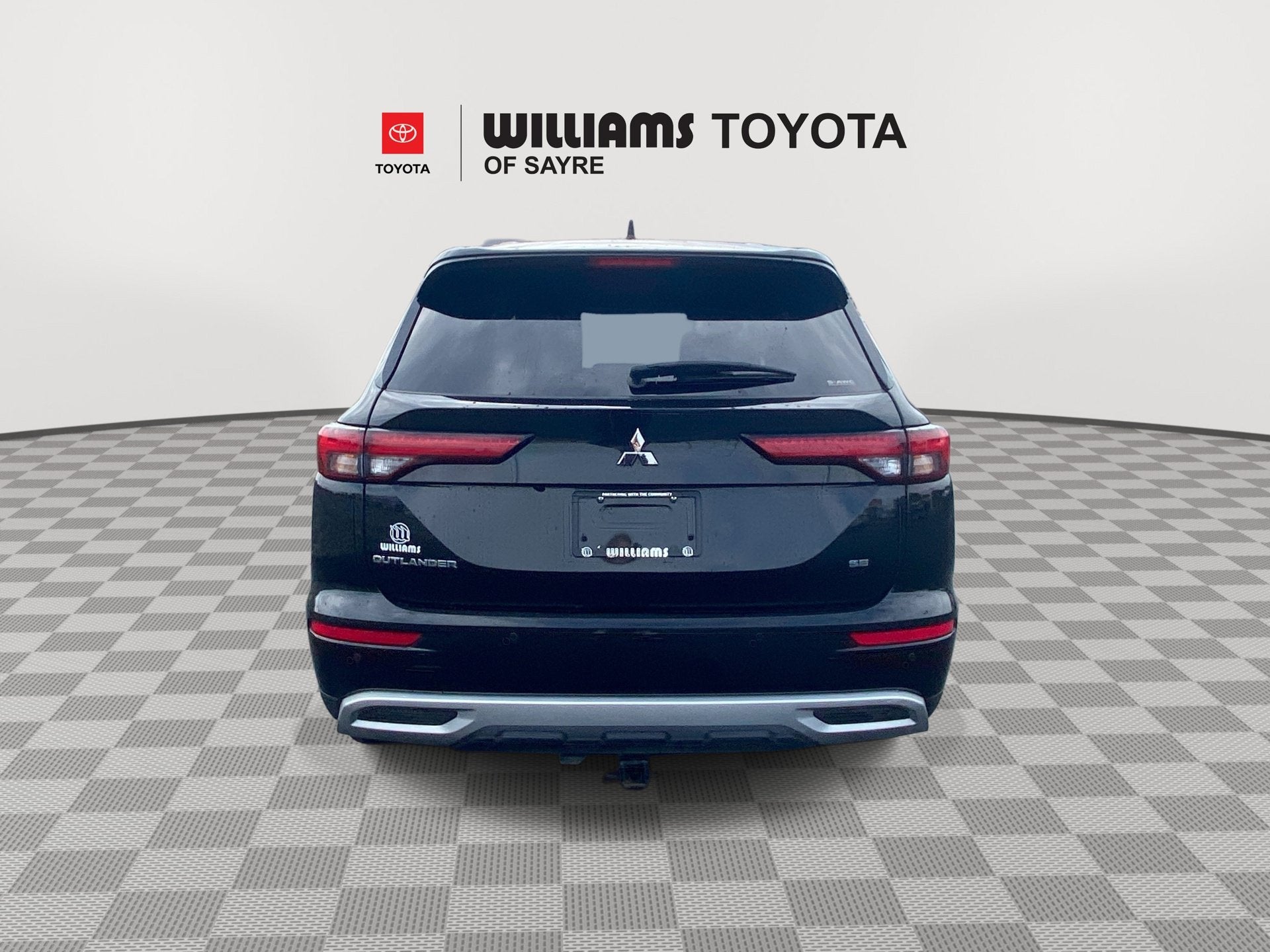 2024 Mitsubishi Outlander SE Black Edition w/Pano Roof