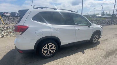 2024 Subaru Forester Premium