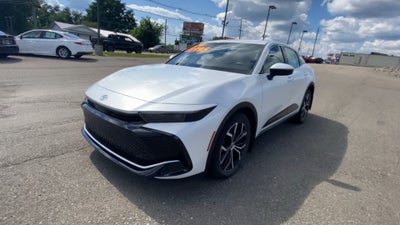 2024 Toyota Crown XLE