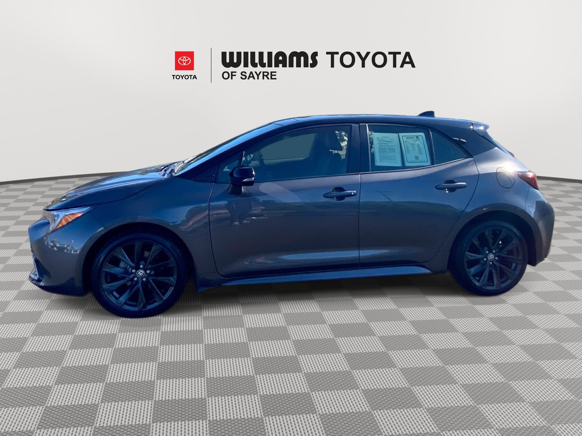 2026 Toyota Corolla Hatchback XSE