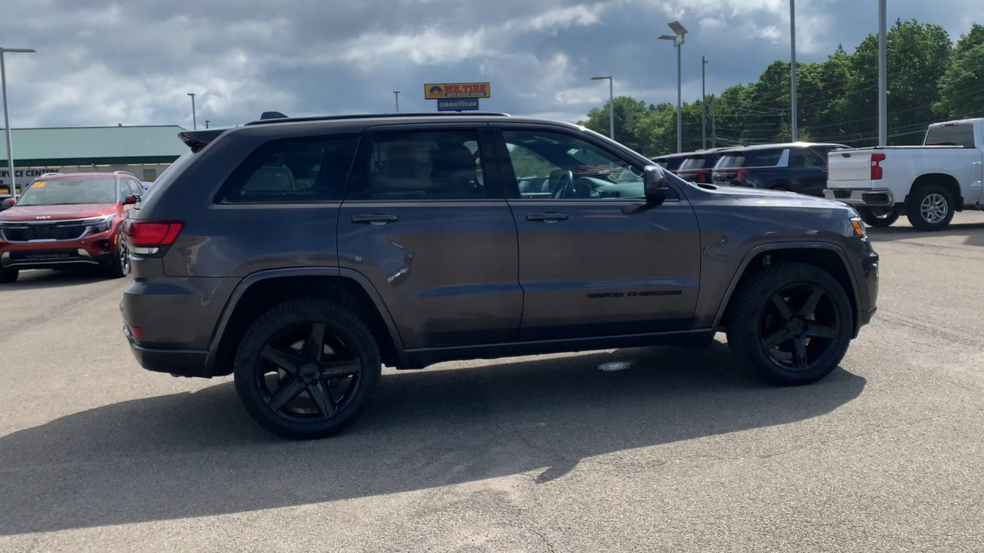 2021 Jeep Grand Cherokee Laredo X