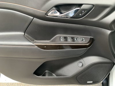 2020 GMC Acadia AT4
