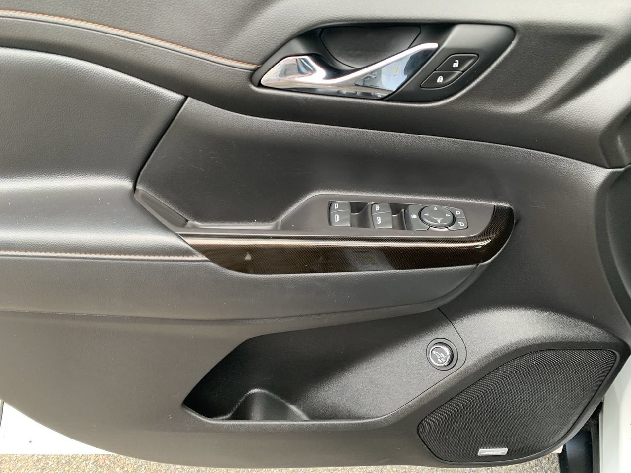 2020 GMC Acadia AT4
