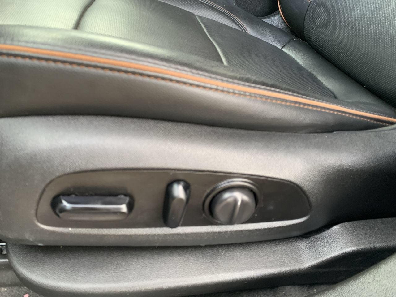 2020 GMC Acadia AT4