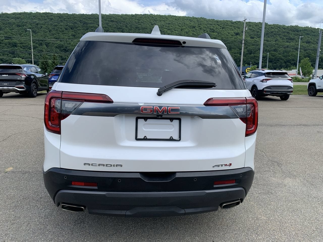 2020 GMC Acadia AT4