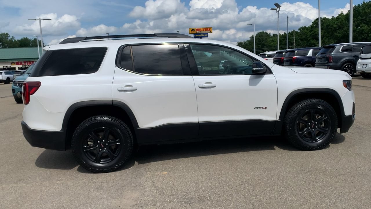 2020 GMC Acadia AT4