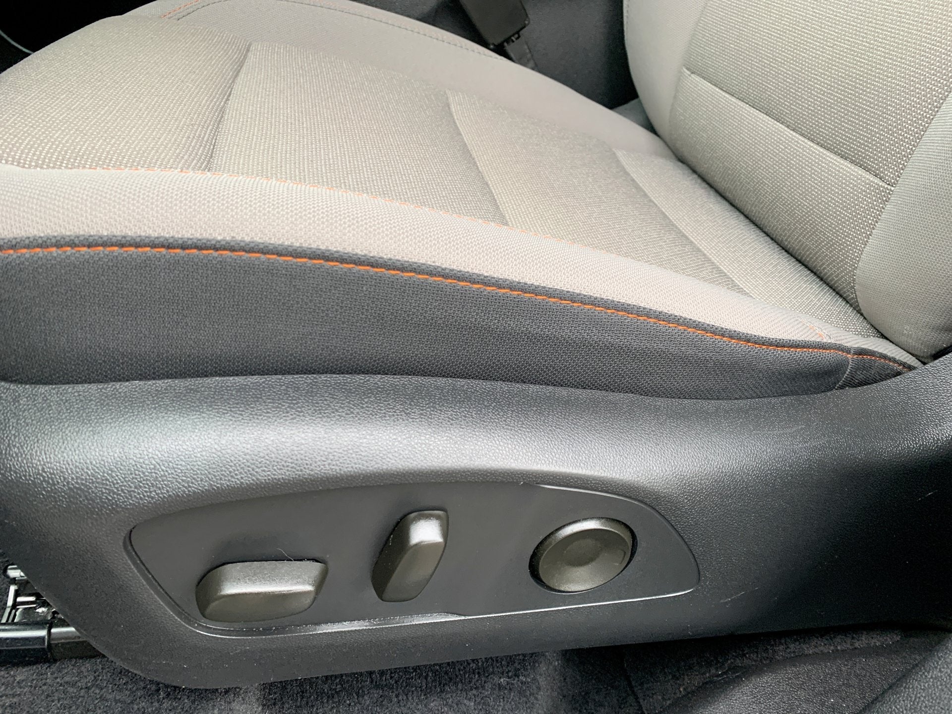 2025 Chevrolet Traverse AWD LT